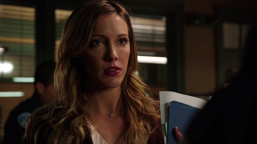 Laurel Lance Aparecerá En El Primer Episodio De La Season 5 De Arrow Redlan Comics 1814