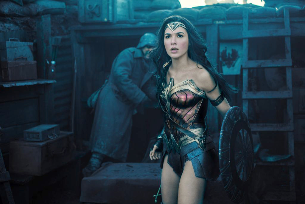 Wonder-Woman-Gadot-RedLanComics